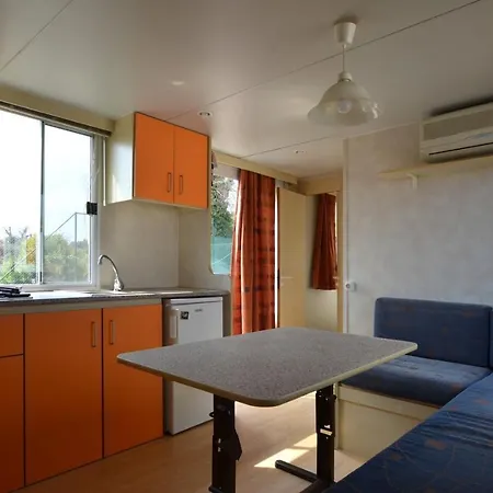 招待所 Flores Mobile Homes 3*